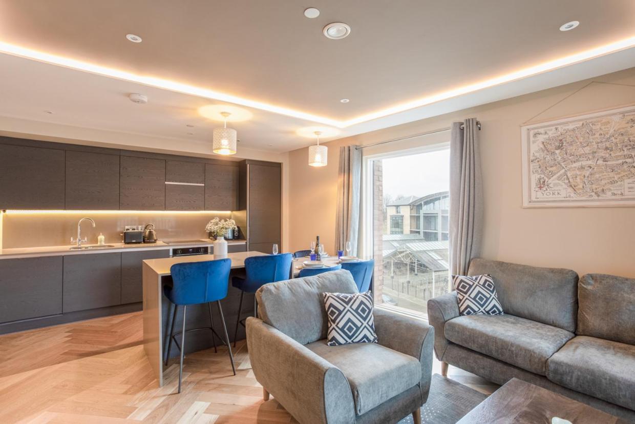 Luxury 2 Bedroom Apartment With Free Parking In The Heart Of York Exteriör bild